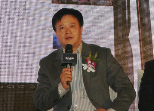 徐石先生在对话环节中展望未来移动协同办公中的“云+端”应用模式